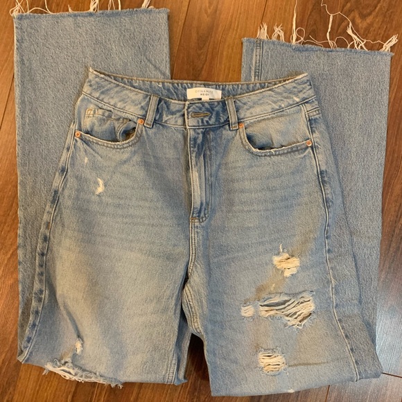 Dynamite Distressed Heidi Wide Leg Jeans excellent condition - Picture 6 of 9